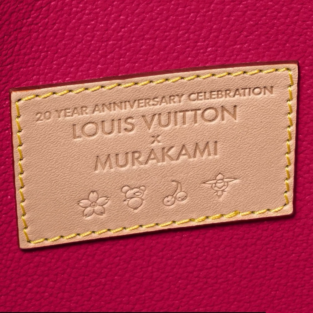 🎉🎉SOLD🎉🎉New LOUIS VUITTON x TAKASHI MURAKAMI 2025 LARGE Toiletry Pouch - Picture 5 of 11
